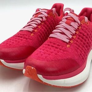 Rabbit Dream Chaser Women's Raspberry Running Shoes NWT/NIB sz 7.5